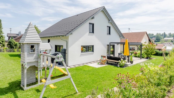 Haus Schwammborn | Klassiker mit wertvollem Anbau.